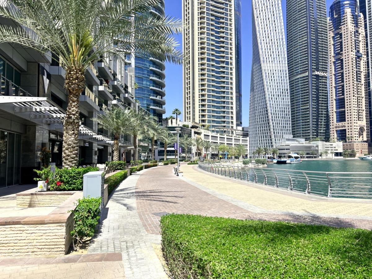 Newly Renovated Marina & Sea View Family Condo Dubaï Extérieur photo