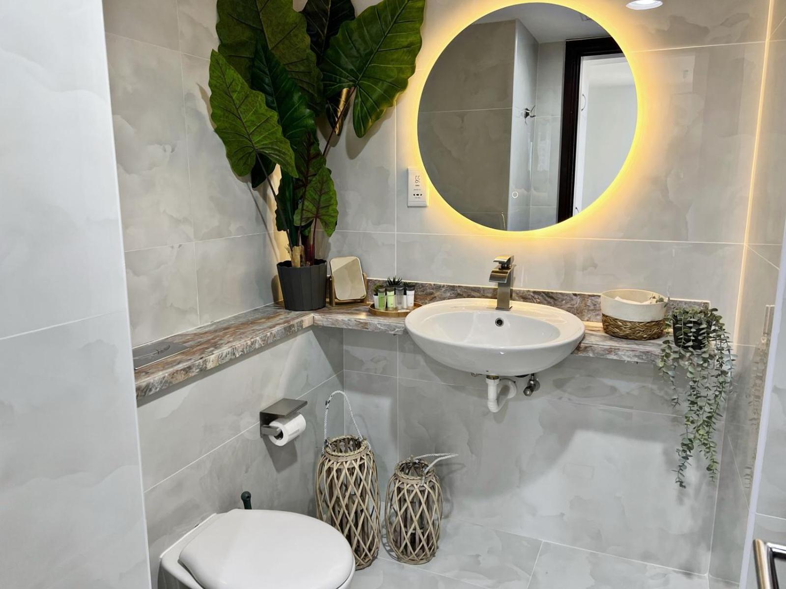 Newly Renovated Marina & Sea View Family Condo Dubaï Extérieur photo
